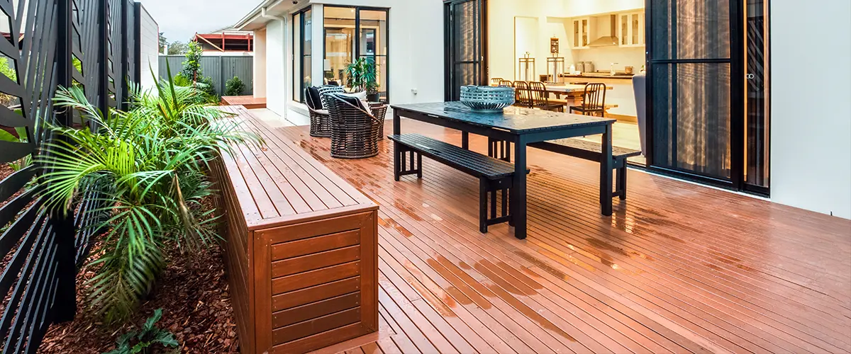 Built-in furniture and benches on composite deck